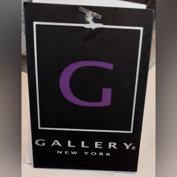 Gallery New York Silver/Grey Children's Hooded Jacket NWT - Picture 5 of 10